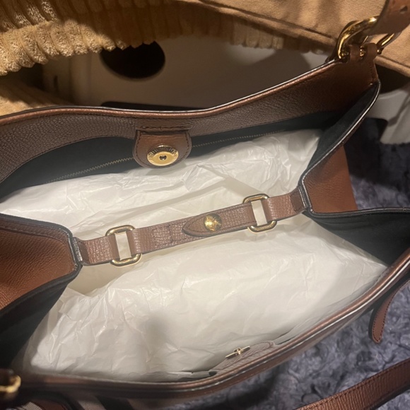 Burberry Tote - Picture 5 of 6